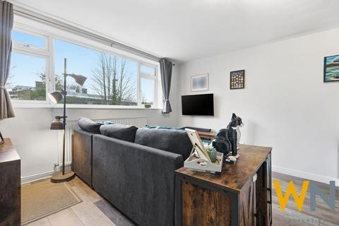 2 bedroom apartment for sale, Haig Court, Chelmsford CM2