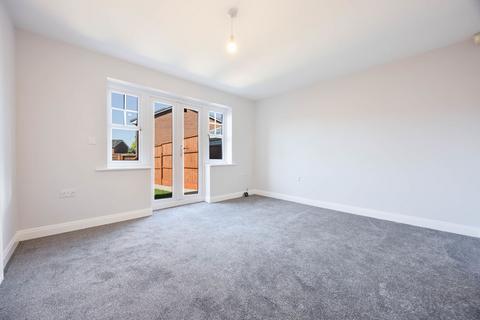 3 bedroom townhouse for sale, Hedgerow Gardens, Wigan WN6