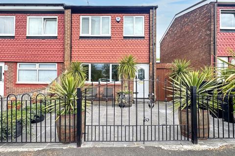 3 bedroom end of terrace house for sale, Commercial Road, Jarrow, Tyne and Wear, NE32 3PX