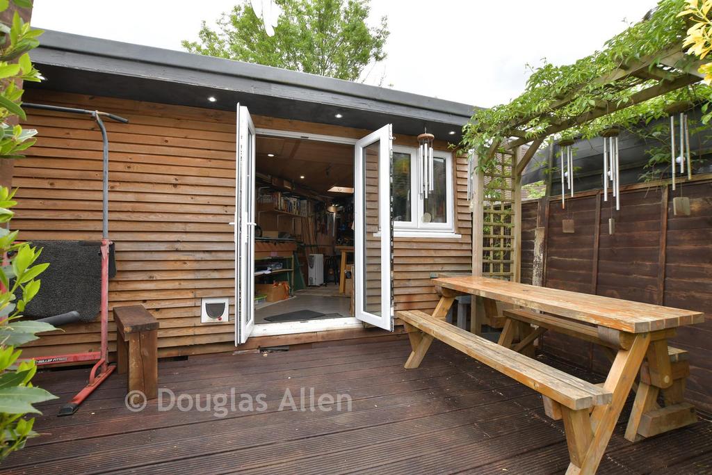 Patio / Decking
