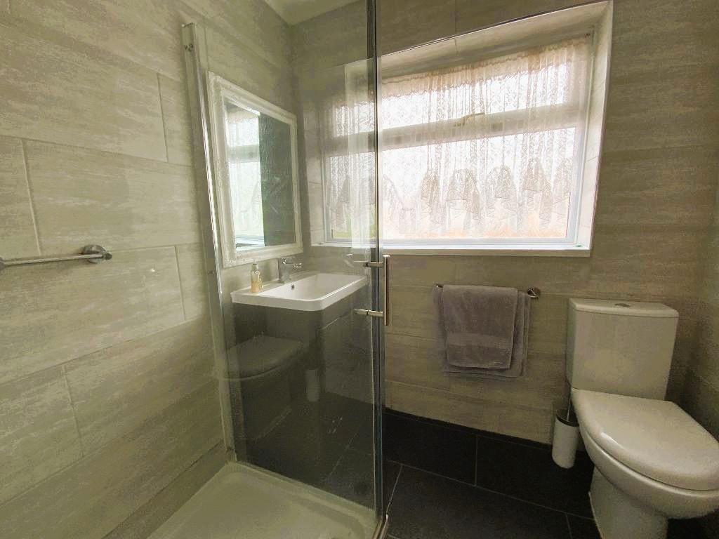 First floor shower room