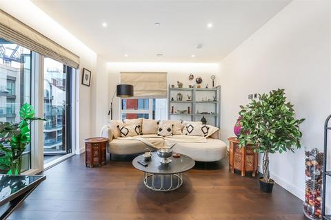 3 bedroom apartment to rent, Malthouse Road, London