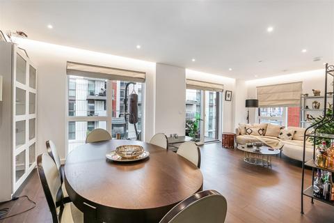 3 bedroom apartment to rent, Malthouse Road, London