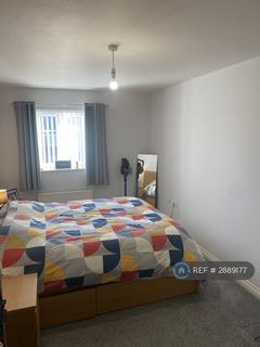 1 bedroom in a flat share to rent, Manor Park, Newcastle Upon Tyne, NE7