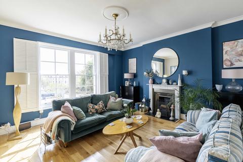 2 bedroom detached house for sale, Woodbury Lane, Bristol BS8