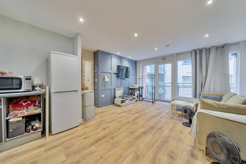2 bedroom apartment for sale, City Road East, Manchester, Greater Manchester