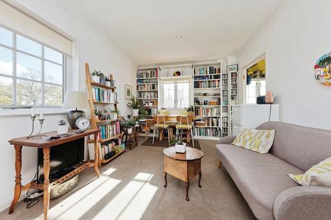 1 bedroom flat for sale, The Causeway, Canterbury, Kent, CT1