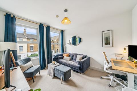 1 bedroom flat for sale, Trinity Road, London SW17