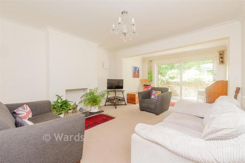 3 bedroom chalet for sale, Northumberland Road, Meopham DA13