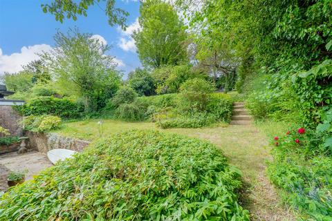3 bedroom chalet for sale, Northumberland Road, Meopham DA13