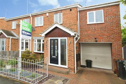 3 bedroom semi-detached house for sale, Langsett Road, Hull