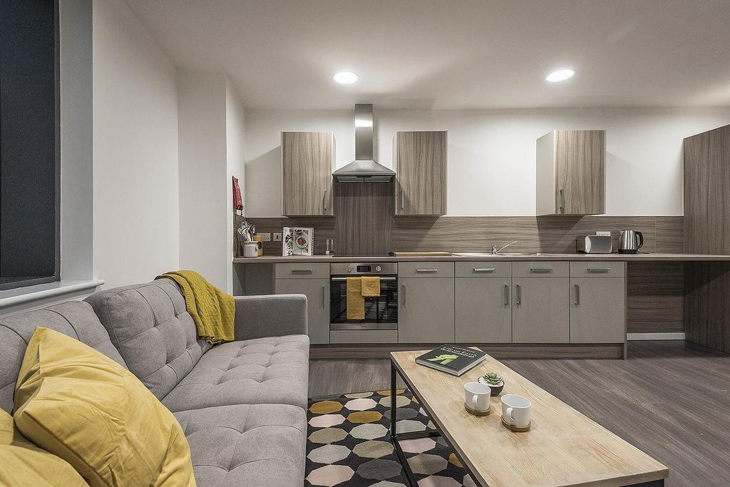 Apartment in Sheffield, Hollis Croft, City Centre - View 3