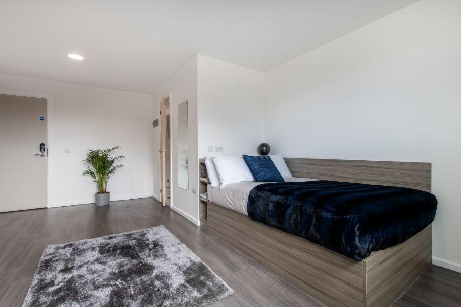 Apartment in Sheffield, Hollis Croft, City Centre - View 5