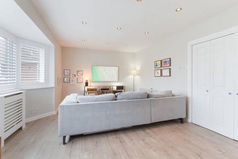 3 bedroom flat for sale, Anglesea Road, Kingston Upon Thames KT1