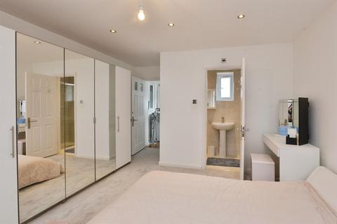 3 bedroom semi-detached bungalow for sale, Engaine Drive, Shenley Church End, Milton Keynes