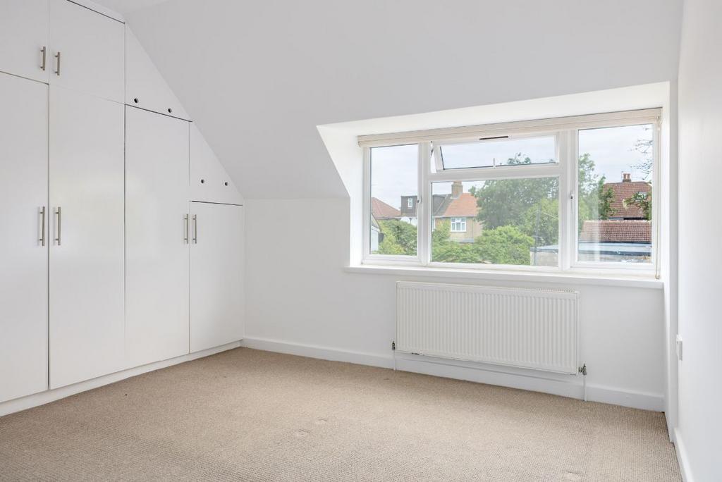 Walk-in wardrobe