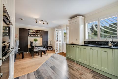 3 bedroom semi-detached bungalow for sale, Baddow Hall Crescent, Great Baddow, Chelmsford