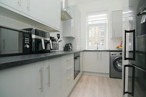 3 bedroom terraced house for sale, Cowley Road, Rodley