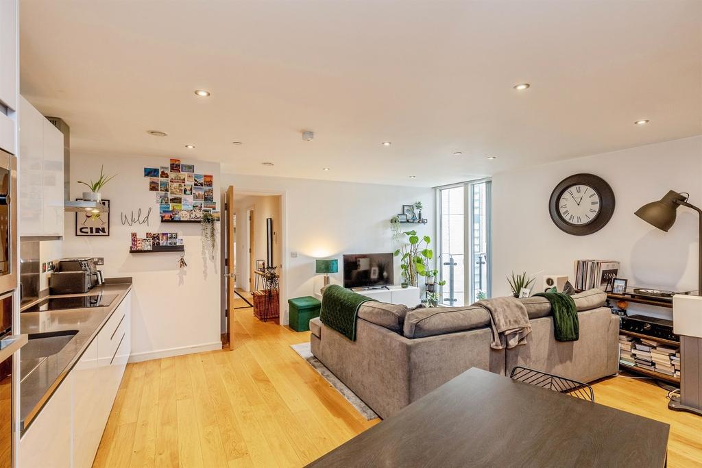 2 bedroom apartment for sale