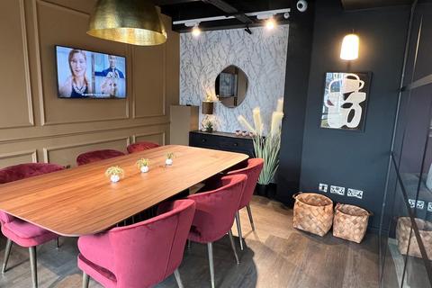 Studio to rent, Brougham Hayes, Bath BA2
