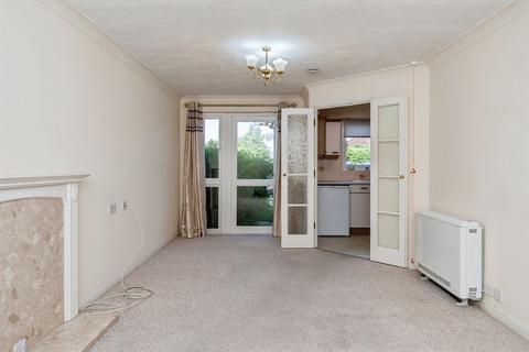 1 bedroom ground floor flat for sale, Arkle Court, Vicars Cross, Chester