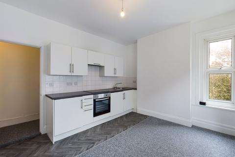 1 bedroom flat to rent, Granada Road, Southsea, PO4