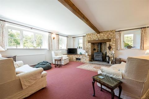 5 bedroom cottage for sale, Juniper Hill, Brackley