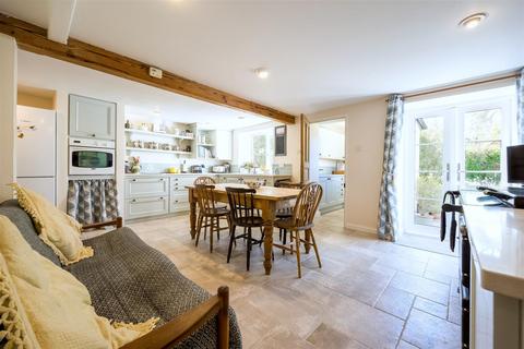 5 bedroom cottage for sale, Juniper Hill, Brackley