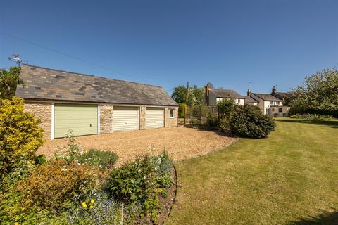 5 bedroom cottage for sale, Juniper Hill, Brackley