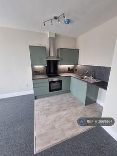 2 bedroom flat to rent, Bridge Street, Andover, SP10