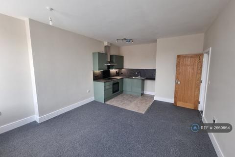 2 bedroom flat to rent, Bridge Street, Andover, SP10