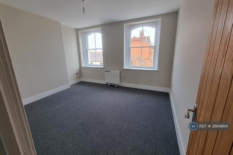 2 bedroom flat to rent, Bridge Street, Andover, SP10