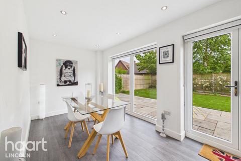 3 bedroom barn conversion for sale, St Peters Court, Newton-on-Trent