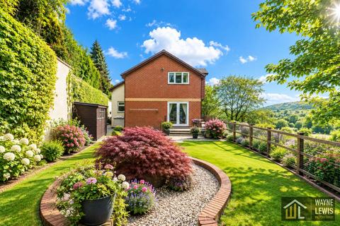 3 bedroom detached house for sale, Hill View Drive, Bedlinog, Treharris, CF46 6TQ