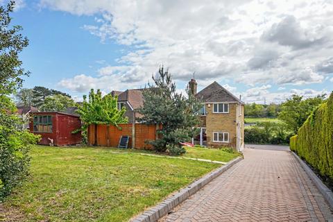 2 bedroom detached house for sale, Chestnut Street, Borden, Sittingbourne, Kent, ME9 8DD