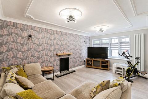 4 bedroom detached house for sale, Leaway, Billericay, Essex, CM12