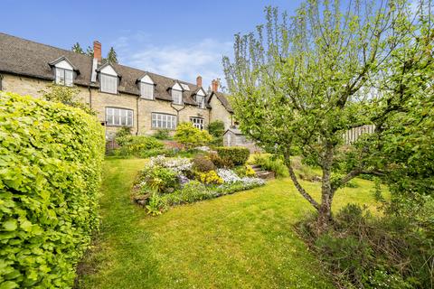 4 bedroom terraced house for sale, Hergest Road, Kington HR5
