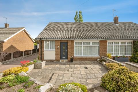 Semi-detached bungalow - Kenmare Crescent, Doncaster, DN2