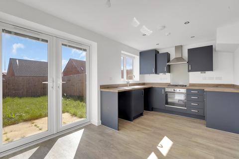 3 bedroom semi-detached house for sale, Stag Drive, Nottingham NG14