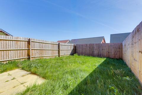 3 bedroom semi-detached house for sale, Stag Drive, Nottingham NG14