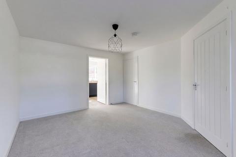 3 bedroom semi-detached house for sale, Stag Drive, Nottingham NG14