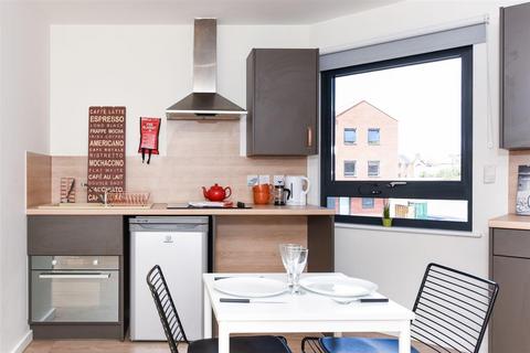 Studio to rent, Wharf View, Chester CH1