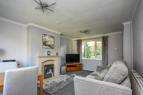 3 bedroom terraced house for sale, Dean Road, Wombourne, Wolverhampton