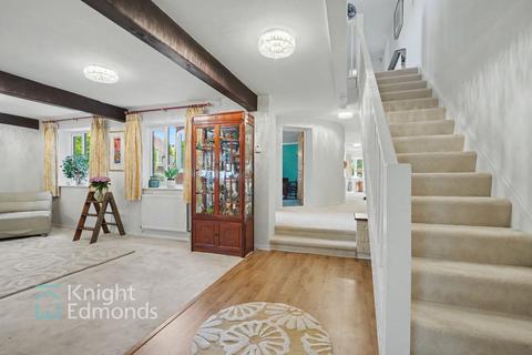 5 bedroom barn conversion for sale, Laddingford, Manor Farm, ME18
