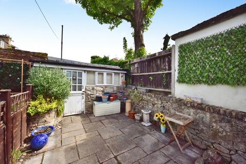 2 bedroom end of terrace house for sale, Ashford Road, Weavering, Maidstone, Kent, ME14