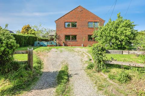 4 bedroom detached house for sale, Town Street, Treswell, RETFORD
