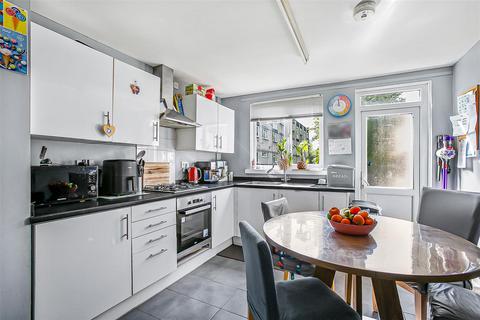 undefined, Monksgrove, Loughton