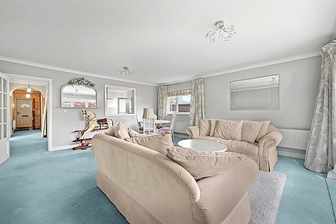 3 bedroom bungalow for sale, Thornhill, North Weald, CM16
