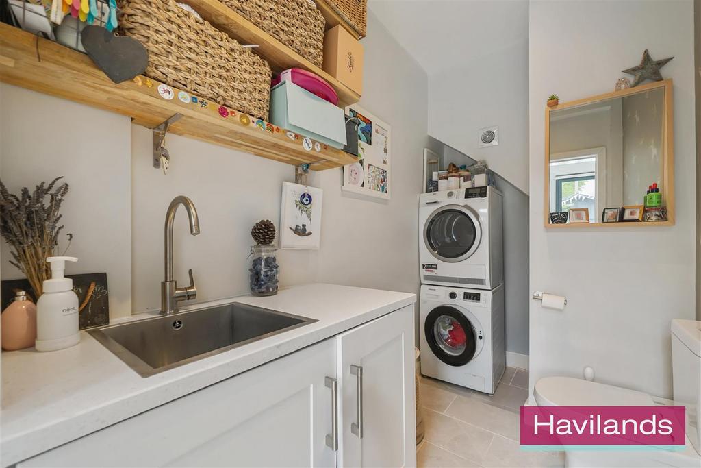 Utility room, utility