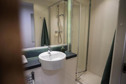 Studio to rent, North Hanover Street, Glasgow G4